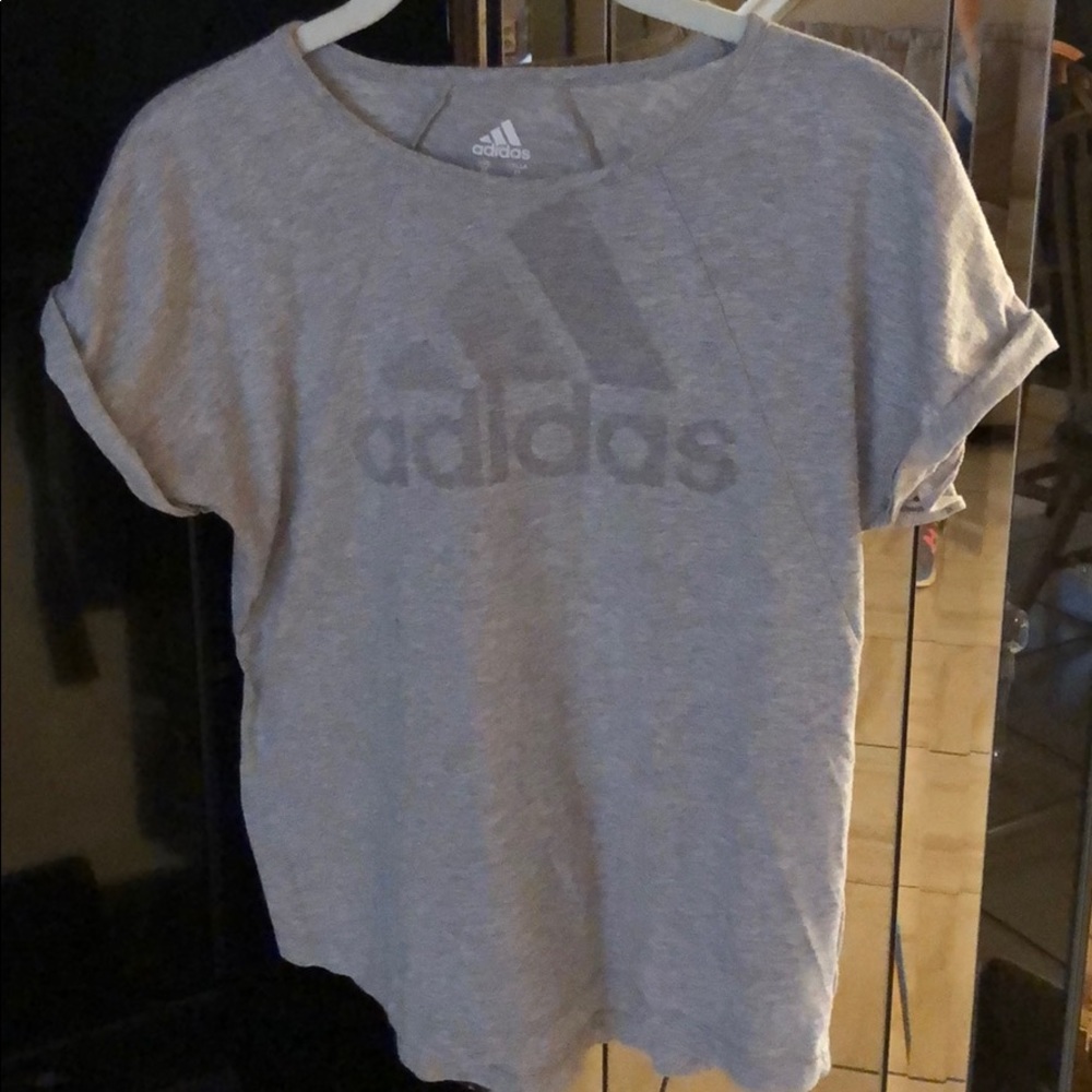 Adidas tee shirt